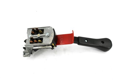 VEHICLE SAFETY MFG TURN SIGNAL SWITCH