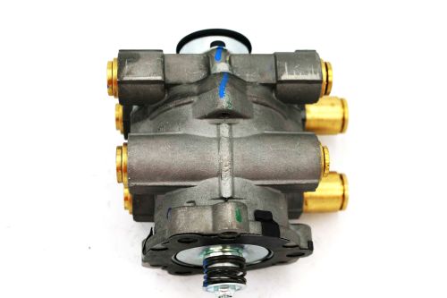 NAVISTAR BRAKE VALVE