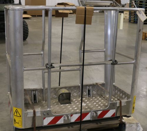JLG TWO PERSON BASKET