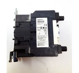 CONTACTOR