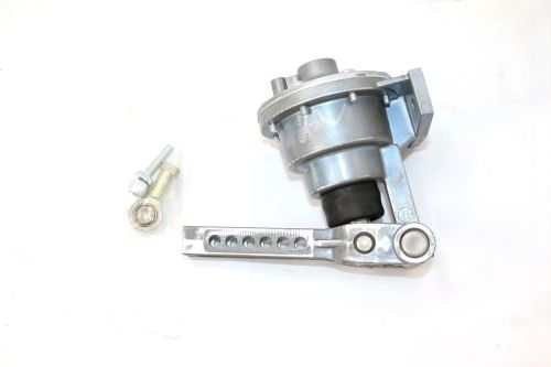 MACK THROTTLE CYLINDER