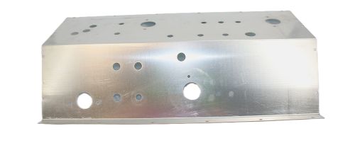 JLG PLATE CONSOLE BOX