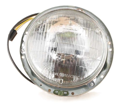 MACK HEADLAMP