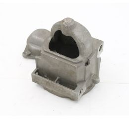 STARTER HOUSING