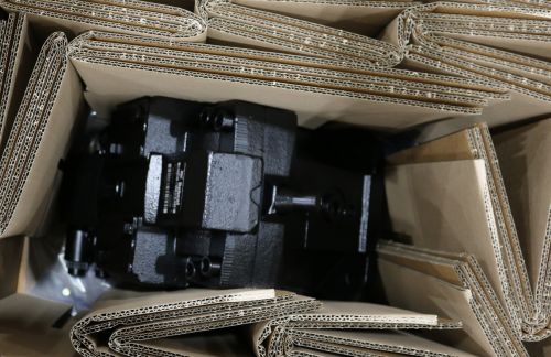 BOBCAT HYDRAULIC MOTOR VARIABLE