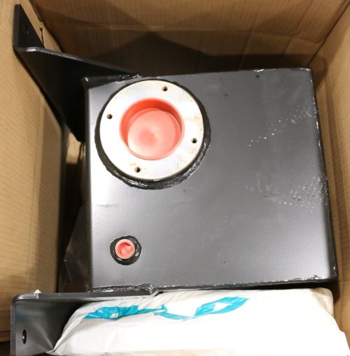 AUTOCAR TANK_HYDRAULIC 15 GAL  REMOTE