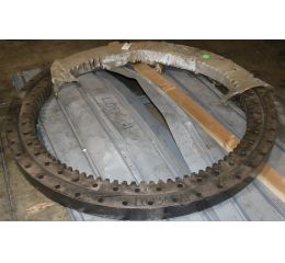 SLEW RING