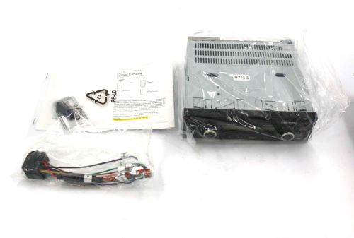 FREIGHTLINER TRUCK RADIO - AM/FM/WB/USB/SD/MP3/WMA/IPOD/IPHONE