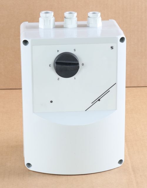 SENTERA CONTROLS TRANSFORMER FAN SPEED CONTROLLER 230VAC 5A 50/60HZ