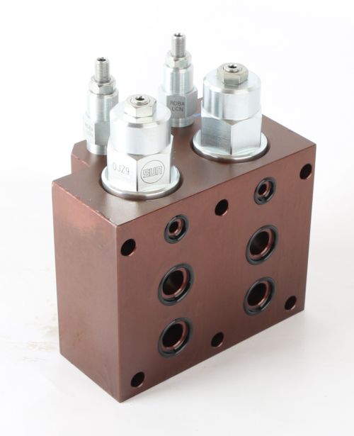 KOBELCO COUNTERBALANCE VALVE ASSEMBLY