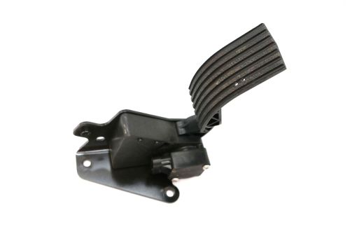 DORMAN PRODUCTS ACCELERATOR PEDAL ASSEMBLY