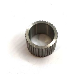 GEAR-OIL PUMP;DRIVE-KUBOTA-T-4