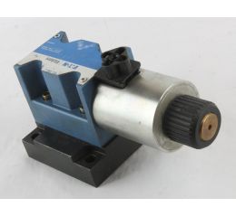HYDRAULIC CONTROL VALVE