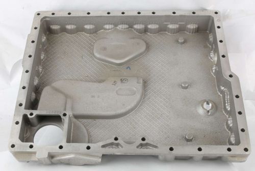 VOLVO OIL PAN