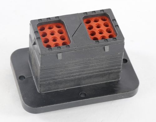 DEUTSCH CONNECTOR  RECEPTACLE FLANGE