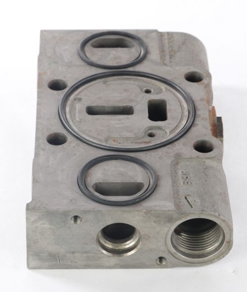 DAVID BROWN HYDRAULIC VALVE SECTION