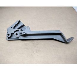 COUPLER LOWER MNT RH