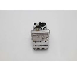 PUMP INJECTION ASSEMBLY