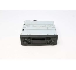 RADIO W/CASSETTE PLAYER