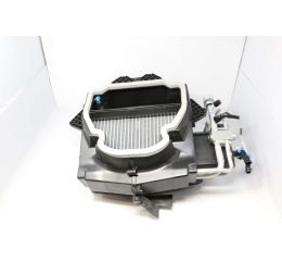 AIR CONDITIONER ASSEMBLY