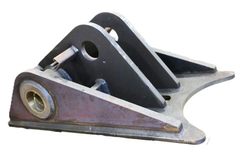 JLG BOOM PIVOT WELD