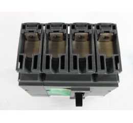 CIRCUIT BREAKER MC 4P 125A R C
