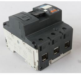 CIRCUIT BREAKER 3P 125A