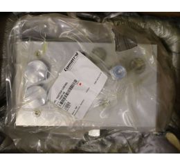 HYDRAULIC MANIFOLD VALVE: TRACTION