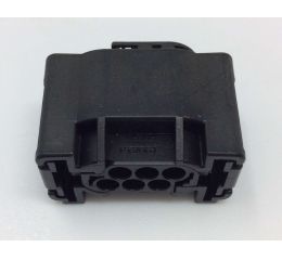 CONNECTOR HOUSING 6 POSITION