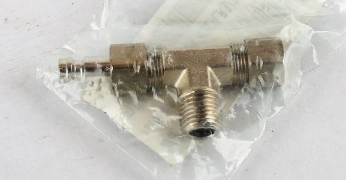 VOLVO PENTA FITTING-TEE WITH BLEED NIPPLE